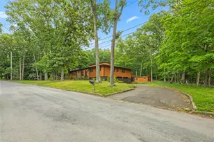 11 Cliff Ct, Monroe, NY 10950 - Photo 33