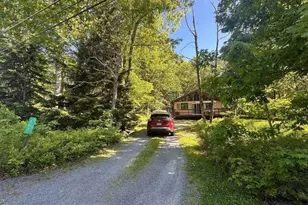 107 Fetlock Dr, Hawley, PA 18428 - Photo 5