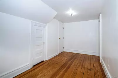 68 Leland Avenue, New Rochelle, NY 10805 - Photo 29