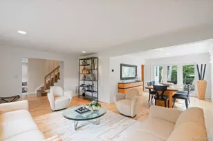 4 Newport Dr, Plainview, NY 11803 - Photo 5