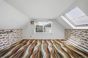 139 Sycamore Cir, Stony Brook, NY 11790 - Photo 23
