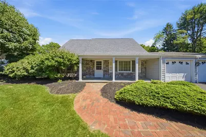 139 Sycamore Circle, Stony Brook, NY 11790 - Photo 1