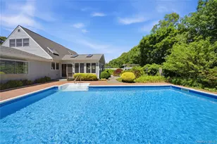 139 Sycamore Cir, Stony Brook, NY 11790 - Photo 9