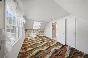 139 Sycamore Cir, Stony Brook, NY 11790 - Photo 25