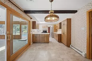 139 Sycamore Cir, Stony Brook, NY 11790 - Photo 41