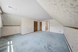 139 Sycamore Cir, Stony Brook, NY 11790 - Photo 21