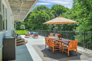 28 Summit Pl, Pleasantville, NY 10570 - Photo 37