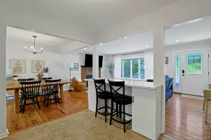28 Summit Pl, Pleasantville, NY 10570 - Photo 15