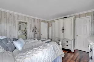 121 W 15th St, Deer Park, NY 11729 - Photo 19
