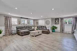 121 W 15th St, Deer Park, NY 11729 - Photo 23