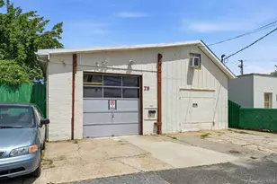 78 Auburn St, Lindenhurst, NY 11757 - Photo 7