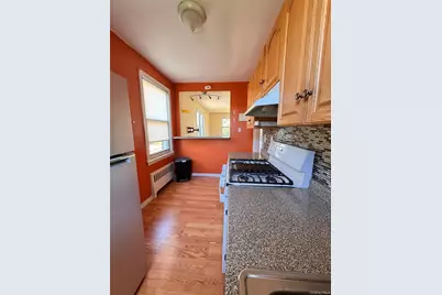 8 Wainwright Avenue #2A, Yonkers, NY 10710 - Photo 5