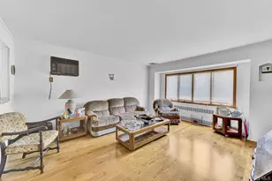 51 Virginia St, Valley Stream, NY 11580 - Photo 5