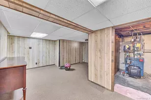 51 Virginia St, Valley Stream, NY 11580 - Photo 13
