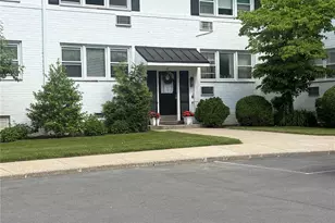 27 Avon Cir, Port Chester, NY 10573 - Photo 21