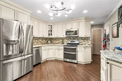 27 Margaret Road, Monroe, NY 10950 - Photo 15