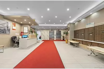 14238 37th Avenue #13D, Flushing, NY 11354 - Photo 3