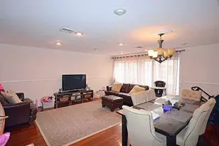 100 Cutter Mill Rd, Great Neck, NY 11021 - Photo 5