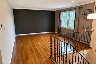 110 Blue Point Rd W, Holtsville, NY 11742 - Photo 5