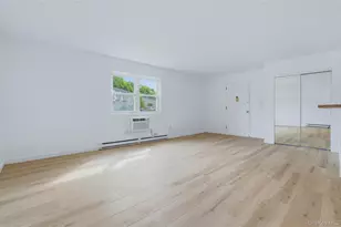 19 White Gate Rd, Wappingers Falls, NY 12590 - Photo 5