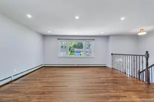 220 Adirondack Dr, Selden, NY 11784 - Photo 13