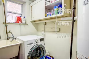 71-15 167th St, Fresh Meadows, NY 11365 - Photo 37