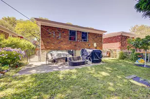 71-15 167th St, Fresh Meadows, NY 11365 - Photo 3