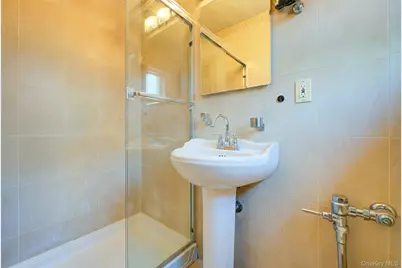 71-15 167th Street, Fresh Meadows, NY 11365 - Photo 27