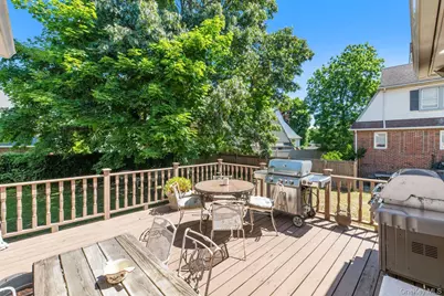 98 Washington Avenue S, Lawrence, NY 11559 - Photo 19
