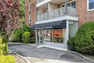 1296 Midland Ave, Yonkers, NY 10704 - Photo 3