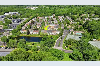 84 Woodlake Drive W, Woodbury, NY 11797 - Photo 49