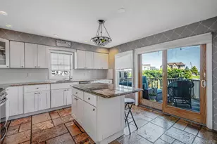 7 Forest Ave, Massapequa, NY 11758 - Photo 15