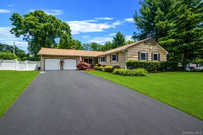 7 Carrie Court, Smithtown, NY 11787 - Photo 1