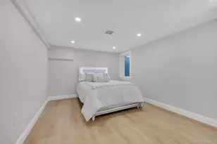 22 Miller Cir, Hicksville, NY 11801 - Photo 25