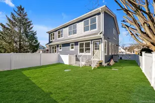 68 Edgewood, Port Washington, NY 11050 - Photo 21