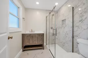 68 Edgewood, Port Washington, NY 11050 - Photo 13