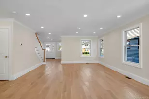 68 Edgewood, Port Washington, NY 11050 - Photo 5
