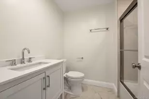 68 Edgewood, Port Washington, NY 11050 - Photo 15