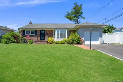 4 Balsam Lane, Commack, NY 11725 - Photo 1