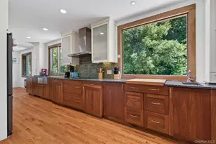 39 Jane St, Hartsdale, NY 10530 - Photo 7