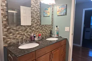 26 Fallen Leaf Rd, Holbrook, NY 11741 - Photo 11