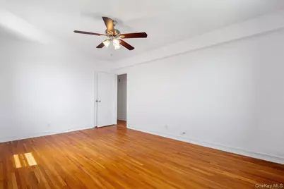 142 Garth Road #5K, Scarsdale, NY 10583 - Photo 21