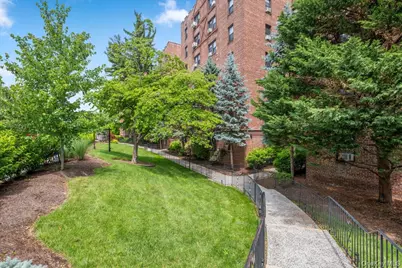 142 Garth Road #5K, Scarsdale, NY 10583 - Photo 25