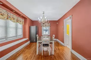 214 Lowell Ave, Floral Park, NY 11001 - Photo 11