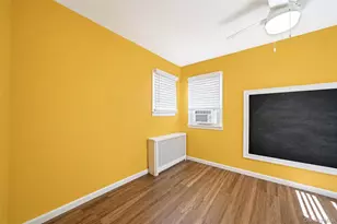 214 Lowell Ave, Floral Park, NY 11001 - Photo 15
