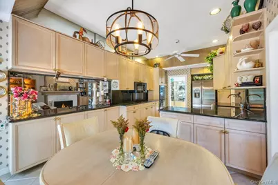 202 Captains Way, Bay Shore, NY 11706 - Photo 25
