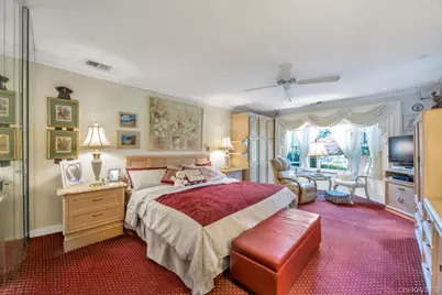 202 Captains Way, Bay Shore, NY 11706 - Photo 33
