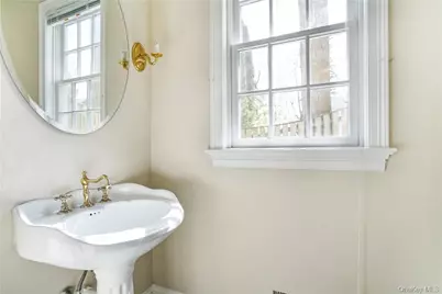 66 Apawamis Avenue, Rye, NY 10580 - Photo 11