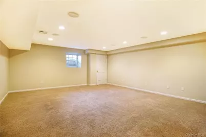 66 Apawamis Avenue, Rye, NY 10580 - Photo 19
