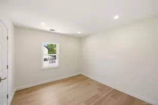 135 Whaley St, Freeport, NY 11520 - Photo 29